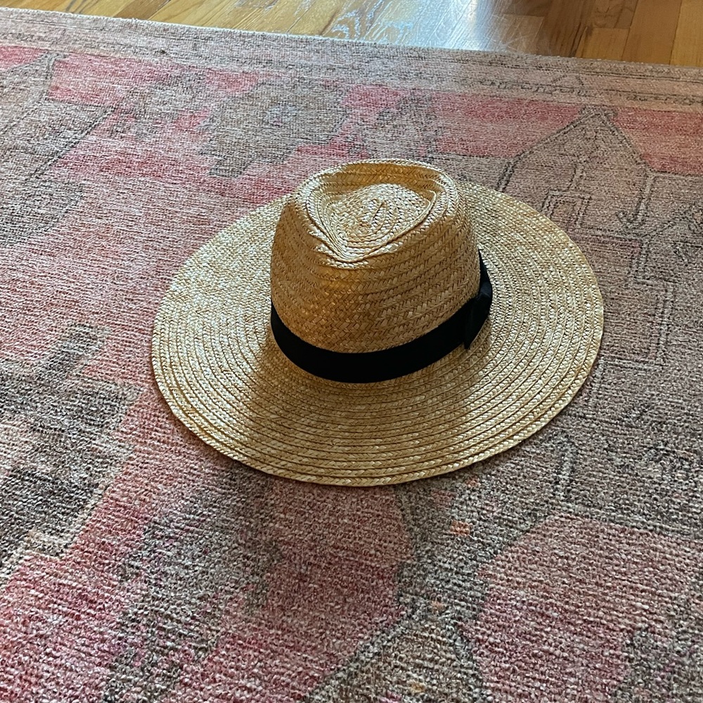 Straw Sun hat